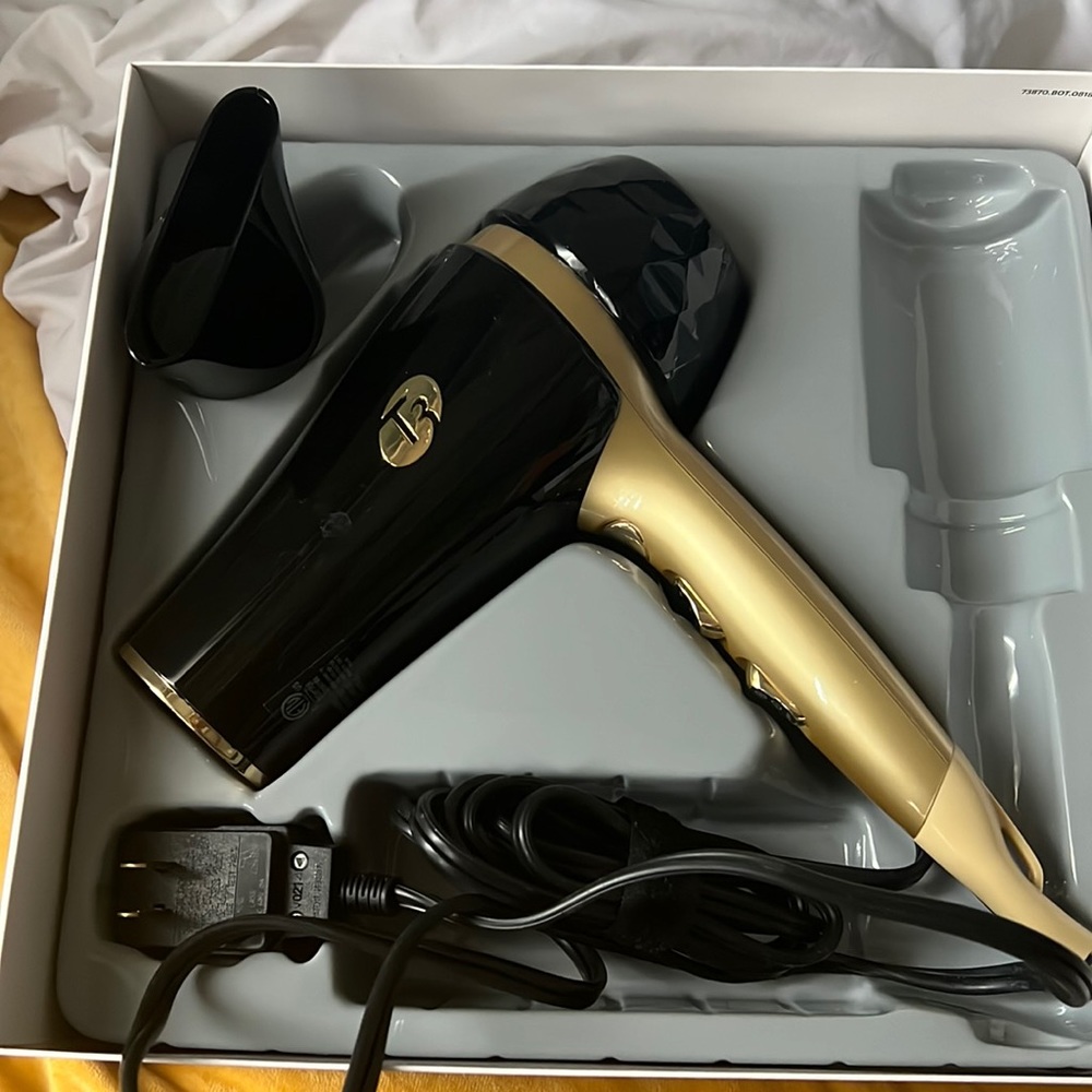 Featherweight Lux 2i T3